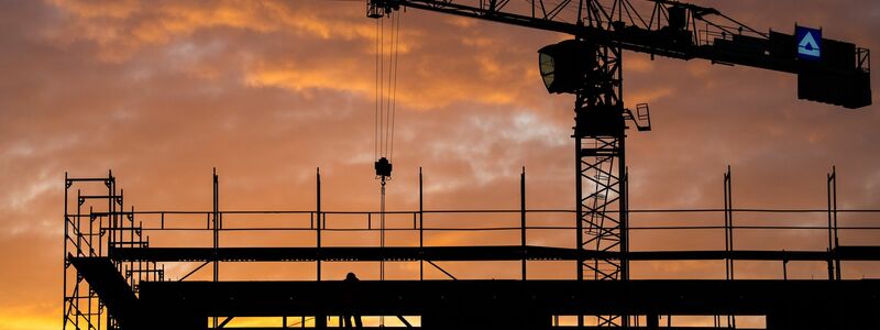 Wohnungsbau in Deutschland: Mit gelockerten Kreditvorgaben könnten Verbraucher leichter an Darlehen kommen (Archivbild) - Foto: Julian Stratenschulte/dpa/dpa-tmn