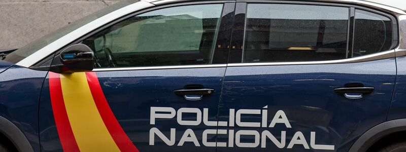 Spanische Polizisten haben drei Kinder befreit, die von ihren deutschen Eltern jahrelang zu Hause in der nordspanischen Stadt Oviedo eingesperrt worden waren. (Symbolbild) - Foto: Jan Woitas/dpa