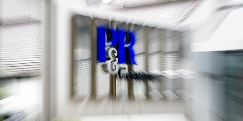 Die im Münchner Nobelvorort Grünwald ansässige P&R-Firmengruppe bot Seefrachtcontainer als Kapitalanlage an, betrieb aber in großem Stil Luftgeschäfte. (Archivbild) - Foto: Matthias Balk/dpa