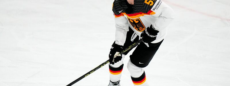 Weltklasse aus der NHL für das deutsche WM-Team: Moritz Seider aus Detroit. - Foto: Pavel Golovkin/AP/dpa