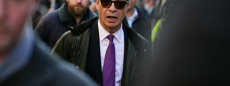 Nigel Farage trieb die Konservativen schon vor zehn Jahren mit seiner Forderung nach einem Brexit-Referendum vor sich her - und erreichte sein Ziel. (Archivbild) - Foto: Jordan Pettitt/PA Wire/dpa