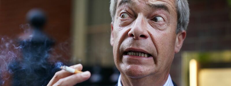 Sollte Nigel Farages Partei Reform UK bei den Kommunalwahlen in England wie erwartet gut abschneiden, dürften ihre Chancen steigen, auch bei der nächsten Parlamentswahl mehr Mandate zu gewinnen. (Archivfoto) - Foto: Stefan Rousseau/PA Wire/dpa
