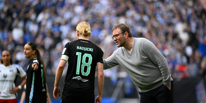 Hausicke und Horsch: Jetzt mal den FC Bayern schlagen! - Foto: Gregor Fischer/dpa