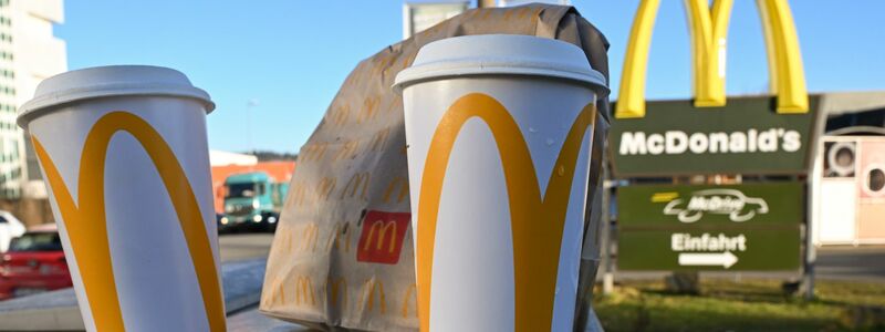 Auch MacDonald's bemerkt die Handelspolitik von Trump. (Archivbild) - Foto: Bernd Weißbrod/dpa