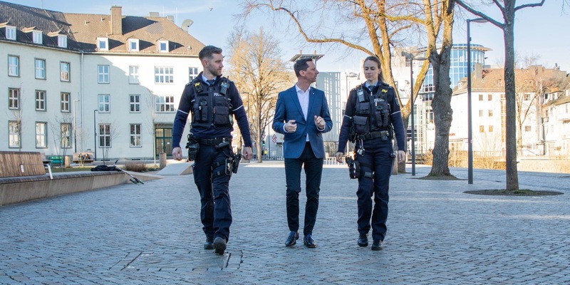 POL-SI: Nächster Schritt in der Siegener Innenstadt: Landrat Andreas Müller ordnet Strategische Fahndung an - #polsiwi - Foto: presseportal.de