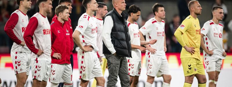 Trübe Stimmung beim 1. FC Köln nach dem Unentschieden gegen Regensburg.  - Foto: Marius Becker/dpa