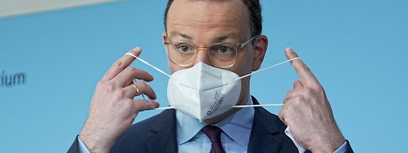 Der Maskenstreit könnte Spahn noch einholen. (Archivbild) - Foto: Michael Kappeler/dpa