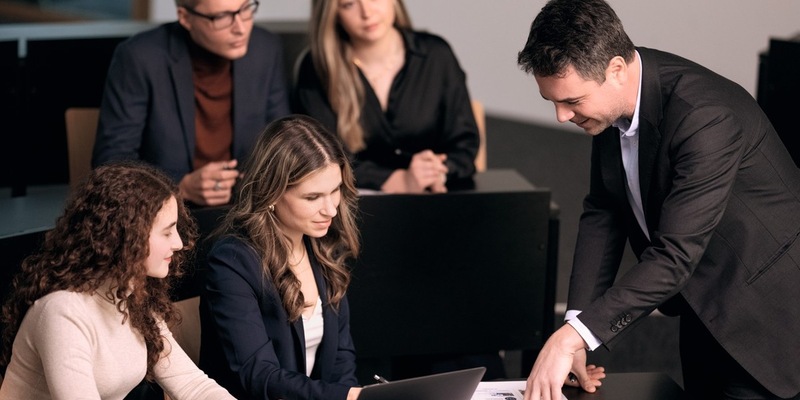 Hamburg wird neuer Heimathafen des Masters in Real Estate der EBS Universität - Foto: presseportal.de