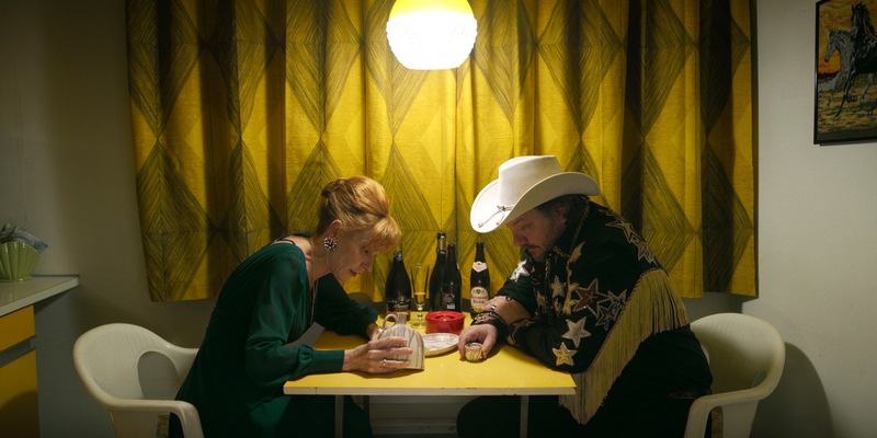 Einladung zu digitalen Interviews: Warum ich? - sechsteilige Anthologieserie von David Schalko mit deutschem Starensemble ab dem 20. Juni 2025 in der ARD Mediathek - Foto: presseportal.de