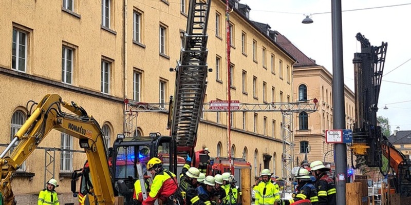 FW-M: Bauarbeiter abgestürzt (Maxvorstadt) - Foto: presseportal.de