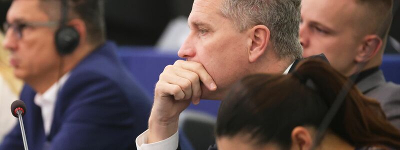 Der AfD-Politiker Petr Bystron selbst weist die Vorwürfe gegen ihn vehement zurück. (Archivbild) - Foto: Philipp von Ditfurth/dpa