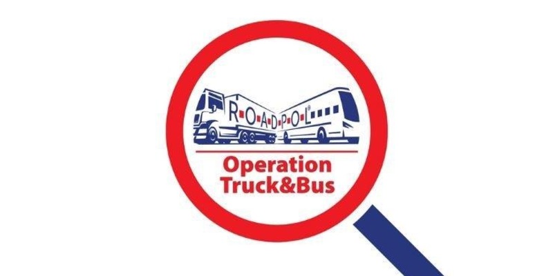 POL-HH: 250506-6. ROADPOL Operation Truck & Bus - Bilanz einer Schwerpunktkontrolle des Schwerlastverkehrs - Foto: presseportal.de