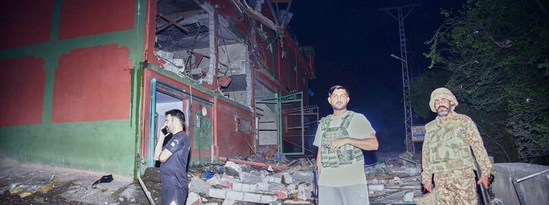 Die indischen Angriffe sind eine Reaktion auf einen Terroranschlag vom 22. April. Indien wirft der pakistanischen Regierung vor, an dem Terroranschlag beteiligt gewesen zu sein. - Foto: M.D. Mughal/AP/dpa