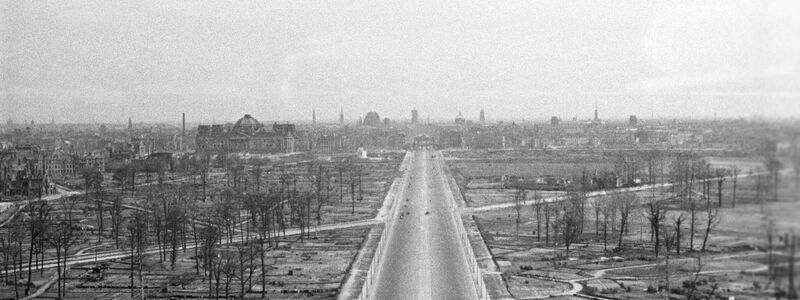 Der vom NS-Staat begonnene Weltkrieg hat nicht nur Berlin in weiten Teilen zerstört. (Archivbild) - Foto: picture alliance / ZB