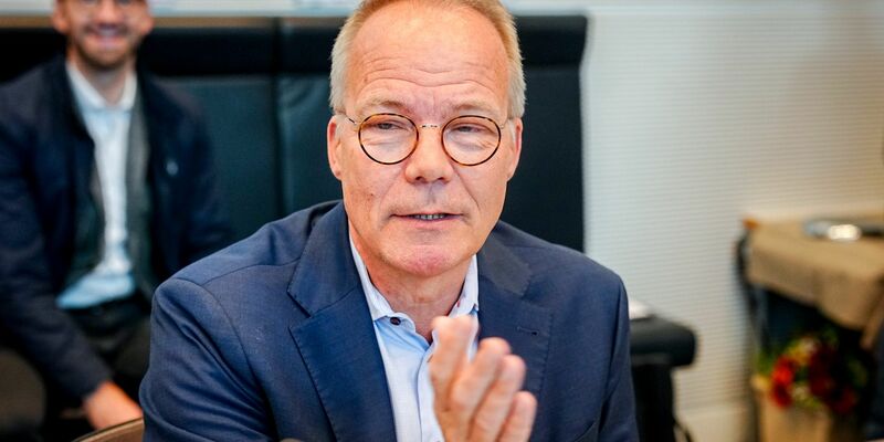 Miersch führt jetzt die SPD-Fraktion, Wiese ist Fraktionsmanager. - Foto: Kay Nietfeld/dpa