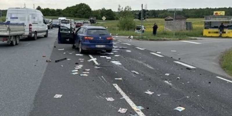 POL-OF: Schmuck und Bargeld bei Einbruch gestohlen; Festnahme eines 20-Jährigen: Verdacht des illegalen Handels mit Betäubungsmitteln; Flyer verteilten sich über die Fahrbahn und mehr - Foto: presseportal.de