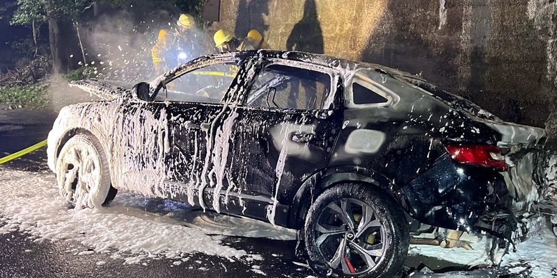 POL-DU: Obermarxloh: Autobrand - Zeugensuche - Foto: presseportal.de