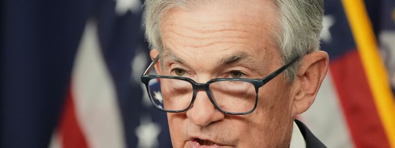 Fed-Chef Powell warnt vor den Auswirkungen hoher Zölle.  - Foto: Jacquelyn Martin/AP/dpa