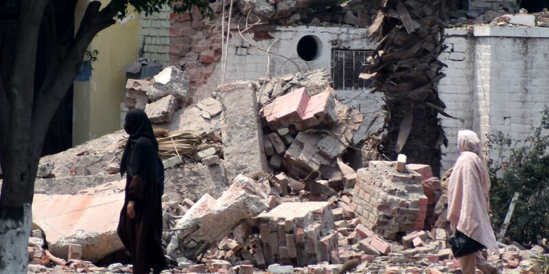 Zwischen Indien und Pakistan eskaliert die Gewalt - die EU will nun Bemühungen um eine Entspannung unterstützen. (Archivbild) - Foto: Sajjad/XinHua/dpa