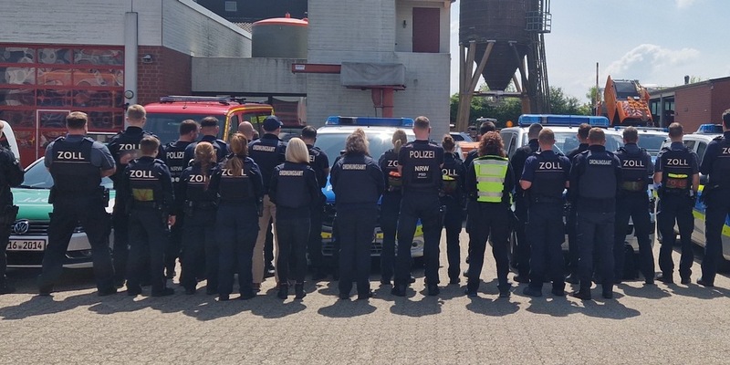 POL-ME: Projekt ZOOM: Verbundeinsatz zur Kontrolle von Friseuren und Barbershops - 2505032 - Foto: presseportal.de