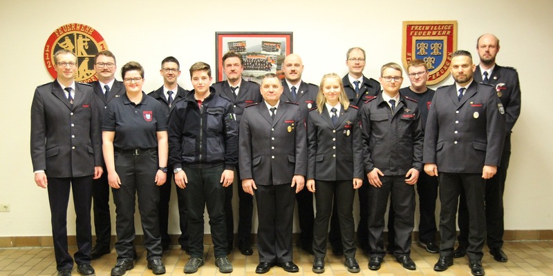 FW Beverungen: Zahlreiche Einsätze, neue Technik und viele gemeinsame Stunden / Jahresrückblick des Löschzug Beverungen und Feuerwehrverein St. Florian e.V. - Foto: presseportal.de