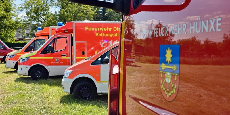 FW Hünxe: Gemeldeter Zimmerbrand, ein Kind vermisst - Foto: presseportal.de