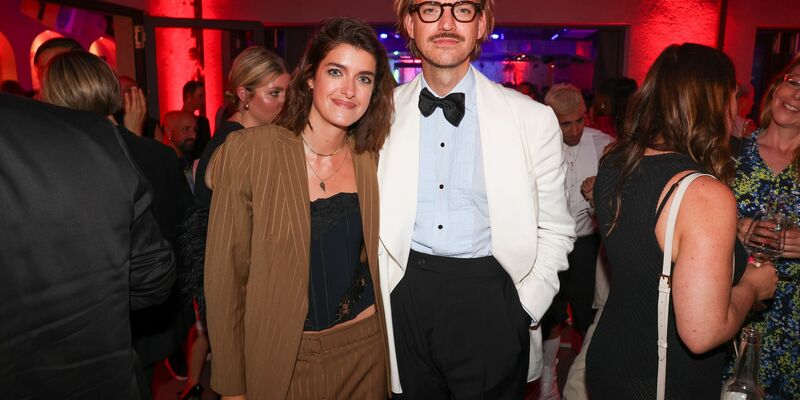 Marie Nasemann und Sebastian Tigges sind als Podcaster erfolgreich. (Archivfoto) - Foto: Gerald Matzka/dpa