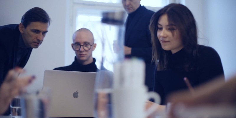 Wie Unternehmen mit E-Learning Millionen sparen - und den ROI maximieren - Foto: presseportal.de