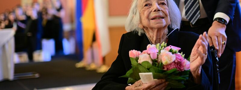 Margot Friedländer bei einem ihrer letzten öffentlichen Auftritte. (Archivbild) - Foto: Sebastian Christoph Gollnow/dpa