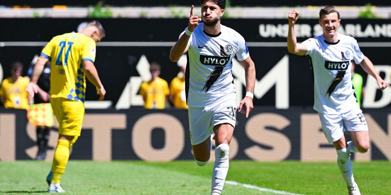 Könnte Elversberg zum dritten Aufstieg seit 2022 führen: Trainer Horst Steffen. - Foto: Silas Schueller/DeFodi Images/dpa