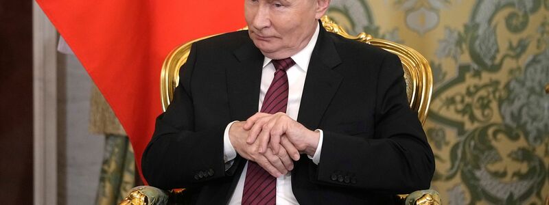 Putin hatte direkte Friedensgespräche ab Donnerstag angeboten, sich aber nicht explizit über seine eigene Teilnahme geäußert.  - Foto: Pavel Bednyakov/Pool Ap/dpa
