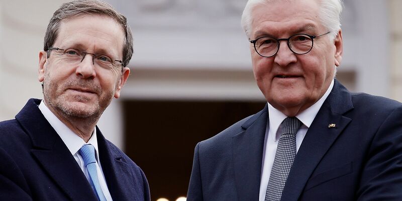 Deutschland und Israel feiern in schwierigen Zeiten 60 Jahre diplomatische Beziehungen - Foto: Carsten Koall/dpa