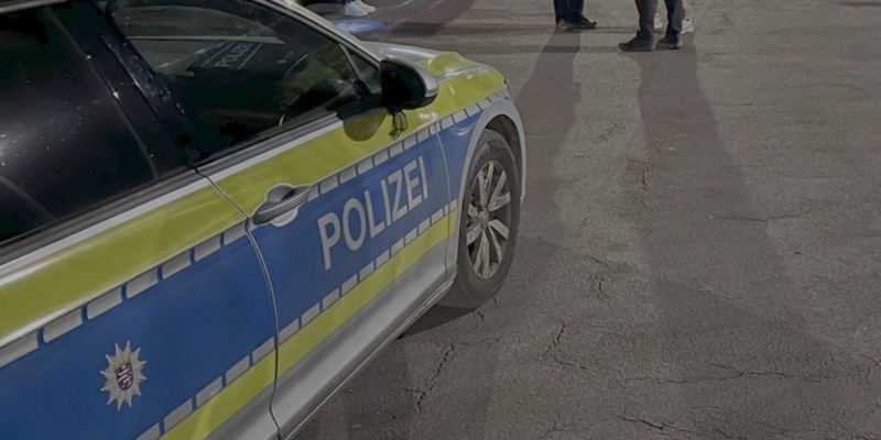 POL-OF: Tuner-, Raser und Poser-Szene im Fokus: Kontrollen mit einigen Verstößen in Wilhelmbad - Foto: presseportal.de