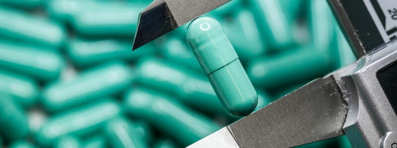 Die Pharmabranche fürchte US-Zölle auf Pharmazeutika (Archibild) - Foto: Frank Rumpenhorst/dpa