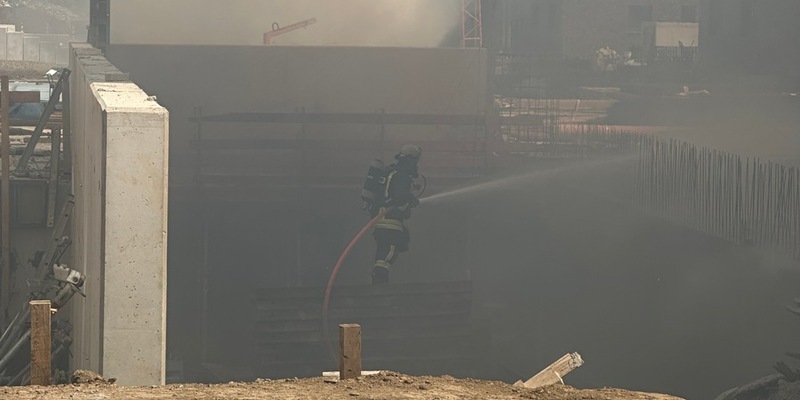 FW-DO: Feuer auf einer Tiefgaragenbaustelle - starke Rauchbelästigung in der östlichen Innenstadt - Foto: presseportal.de