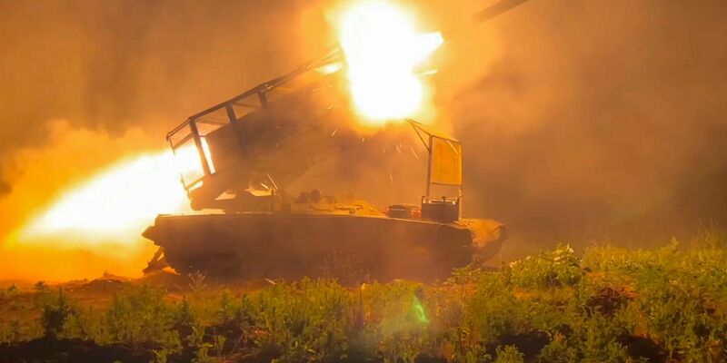 An den meisten Frontabschnitten der Ukraine gibt es weiterhin Kämpfe. (Archivbild) - Foto: Uncredited/Russisches Verteidigungsministerium/AP/dpa