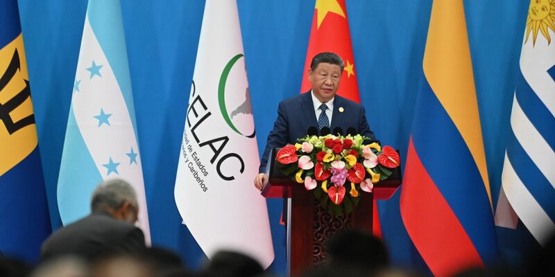 Chinas Präsident warb vor Regierungsvertretern lateinamerikanischer Staaten für mehr Handel. - Foto: Johannes Neudecker/dpa