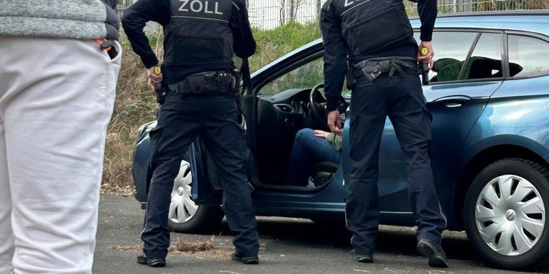 HZA-GI: Berufsinformationstag beim Hauptzollamt Gießen - Entdecke die Welt des Zolls - Foto: presseportal.de