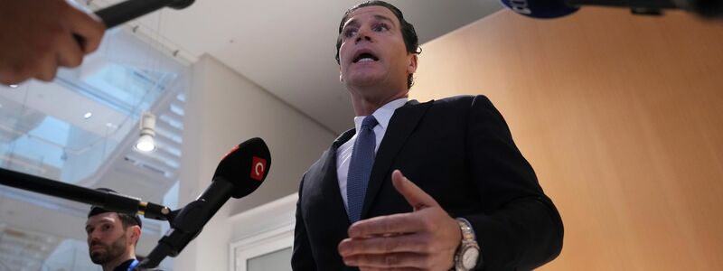 Verteidiger Assous wollte den Prozess annullieren lassen. (Archivbild) - Foto: Thibault Camus/AP/dpa