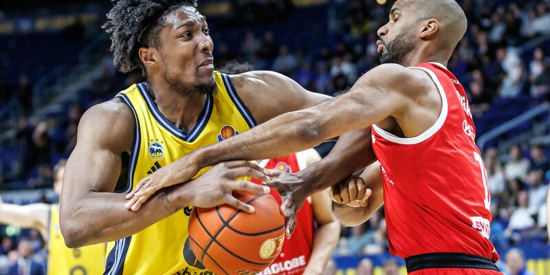 MBC-Center John Bryant zieht zum Berliner Korb. - Foto: Andreas Gora/dpa