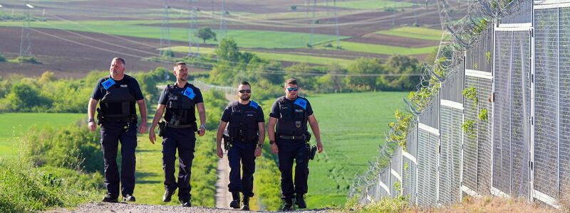 Die EU-Agentur Frontex unterstützt die Mitgliedstaaten der Europäischen Union beim Schutz der EU-Außengrenzen. (Archivbild) - Foto: Soeren Stache/dpa