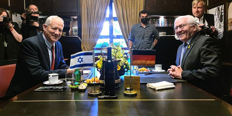Frank-Walter Steinmeier und Benny Gantz am 14.05.2025 - Foto: über dts Nachrichtenagentur
