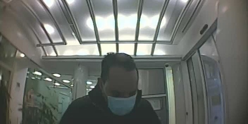 POL-KB: Bad Arolsen - EC-Karte unterschlagen und Geld abgehoben - Polizei fahndet öffentlich nach unbekanntem Täter - Foto: presseportal.de