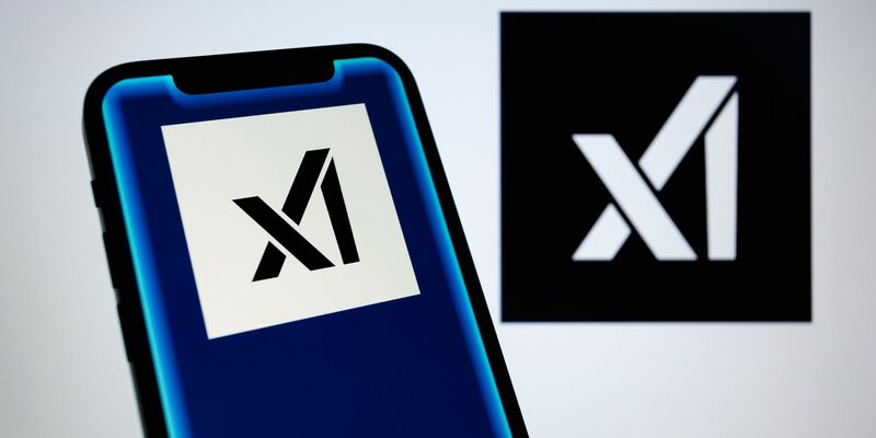 Der KI-Chatbot gehört zu Musks Firma xAI. (Archivbild) - Foto: Andre M. Chang/ZUMA Press Wire/dpa