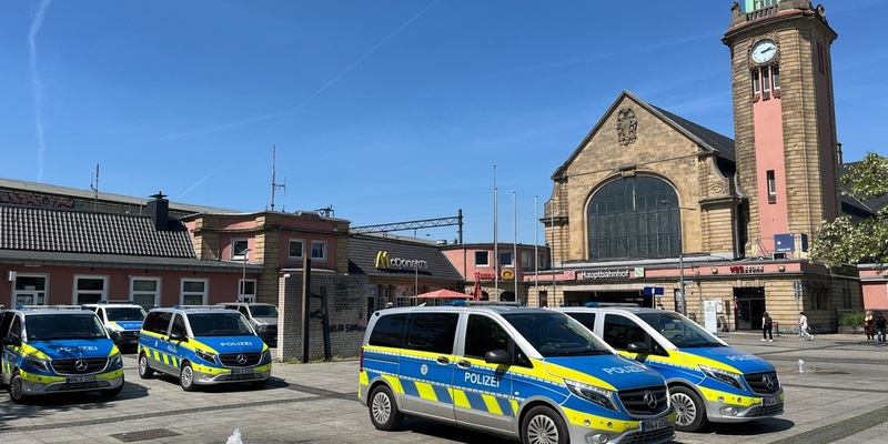 POL-HA: Gemeinsamer Schwerpunkteinsatz - Polizei Hagen und Bundespolizei kontrollieren 150 Personen am Bahnhof und in Wehringhausen - Foto: presseportal.de