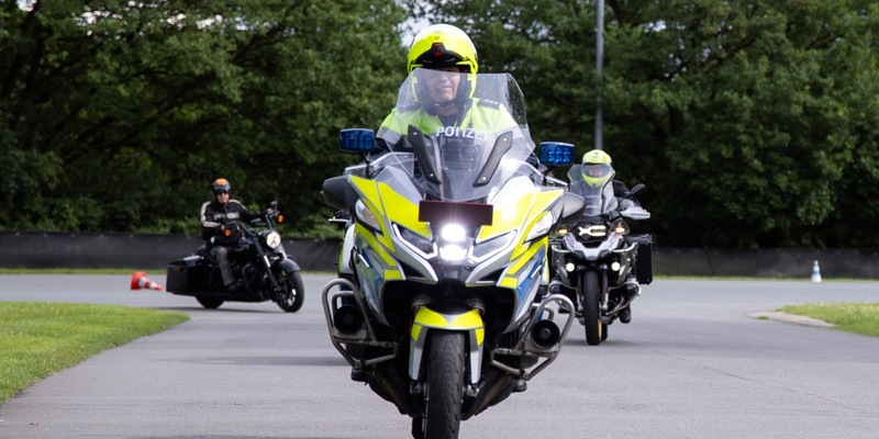 POL-RE: Kreis Recklinghausen/Bottrop/Kreis Borken/Kreis Coesfeld - Auf Bikertour mit der Polizei - Foto: presseportal.de