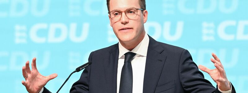 Der 37-Jährige hat einen schnellen Aufstieg hinter sich. - Foto: Bernd Weißbrod/dpa