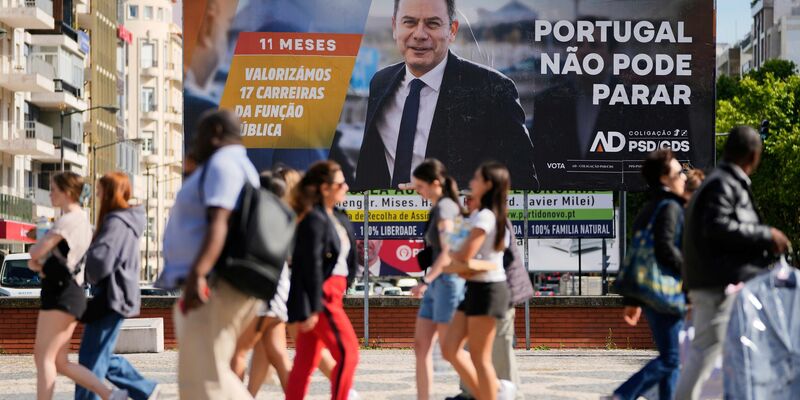 Der konservative Amtsinhaber Luís Montenegro geht als Favorit in die Wahl. (Archivbild) - Foto: Armando Franca/AP/dpa