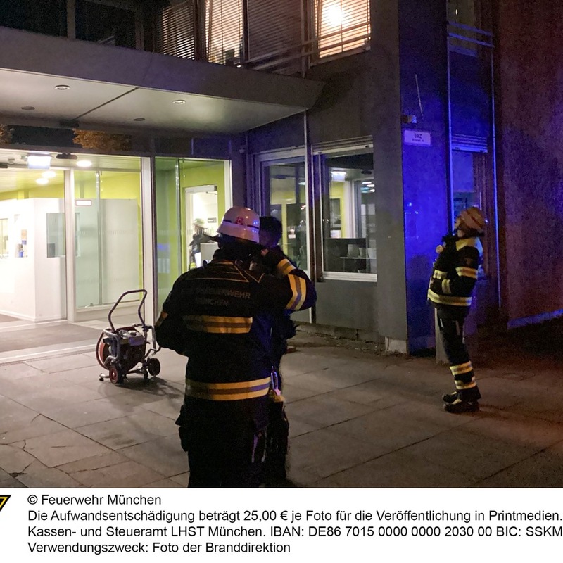 FW-M: Kinderwagen in Brand (Nymphenburg) - Foto: presseportal.de