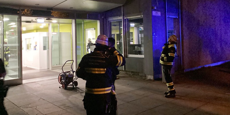FW-M: Kinderwagen in Brand (Nymphenburg) - Foto: presseportal.de